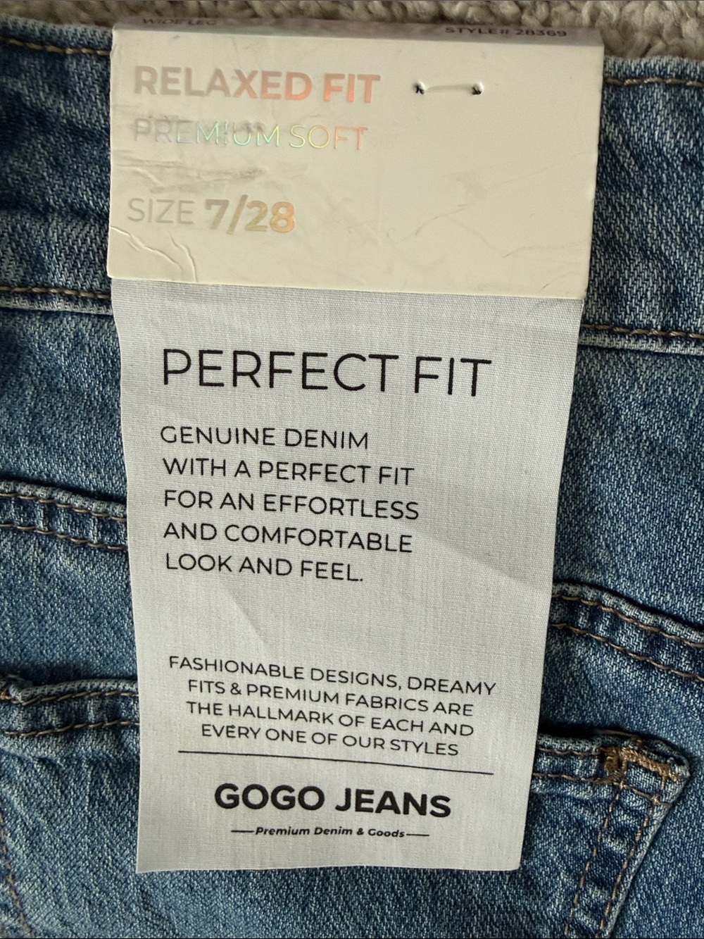 GOGO Women's Blue Wide-Leg Jeans - Picture 7 of 11